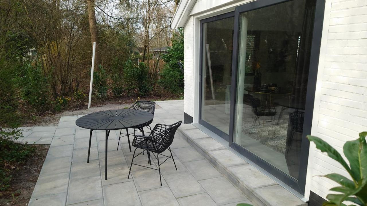 Relaxed Luxe "Boszichthuisje" Met Jacuzzi Bospark Ijsselheide Hattemerbroek Exterior photo