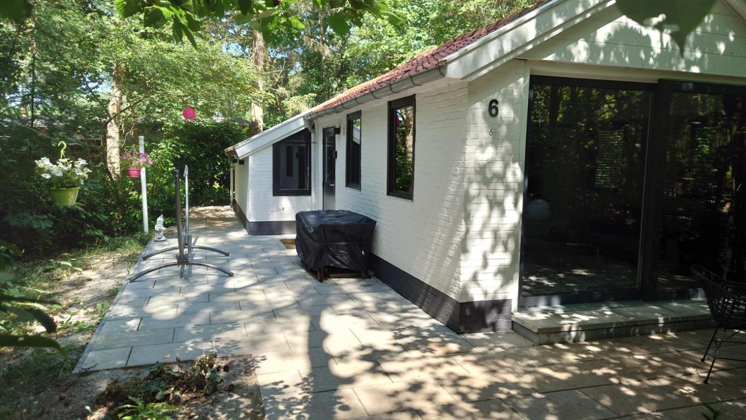 Relaxed Luxe "Boszichthuisje" Met Jacuzzi Bospark Ijsselheide Hattemerbroek Exterior photo
